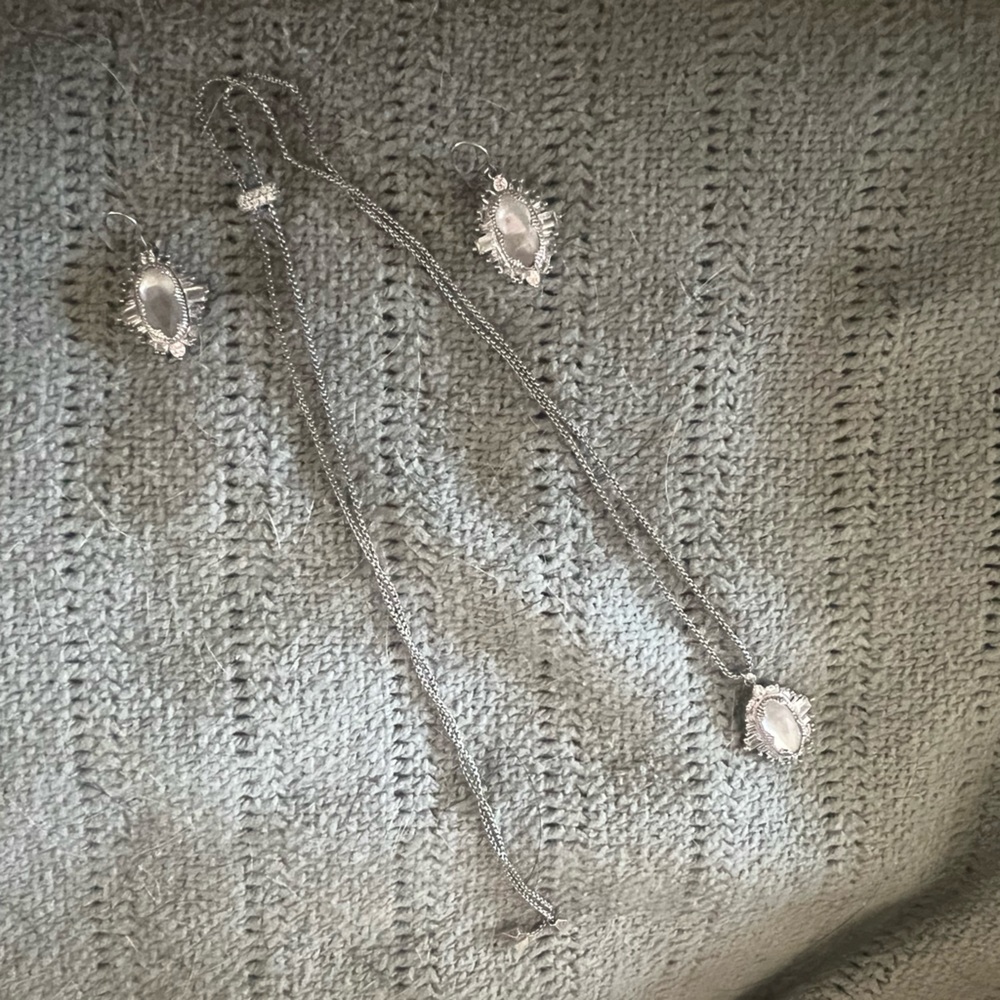 Kendra Scott Adjustable Necklace with Matching Earrings
